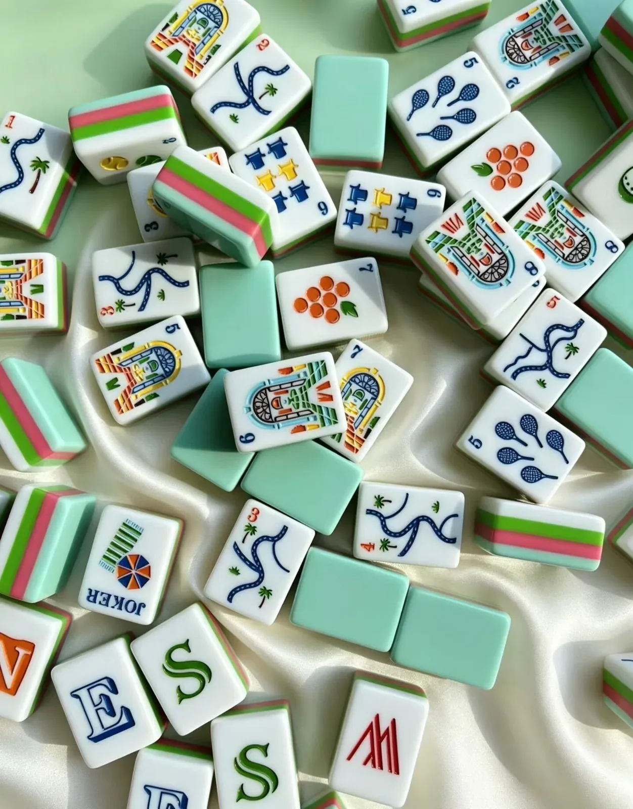 Country Club Themed Mahjong Tile Set