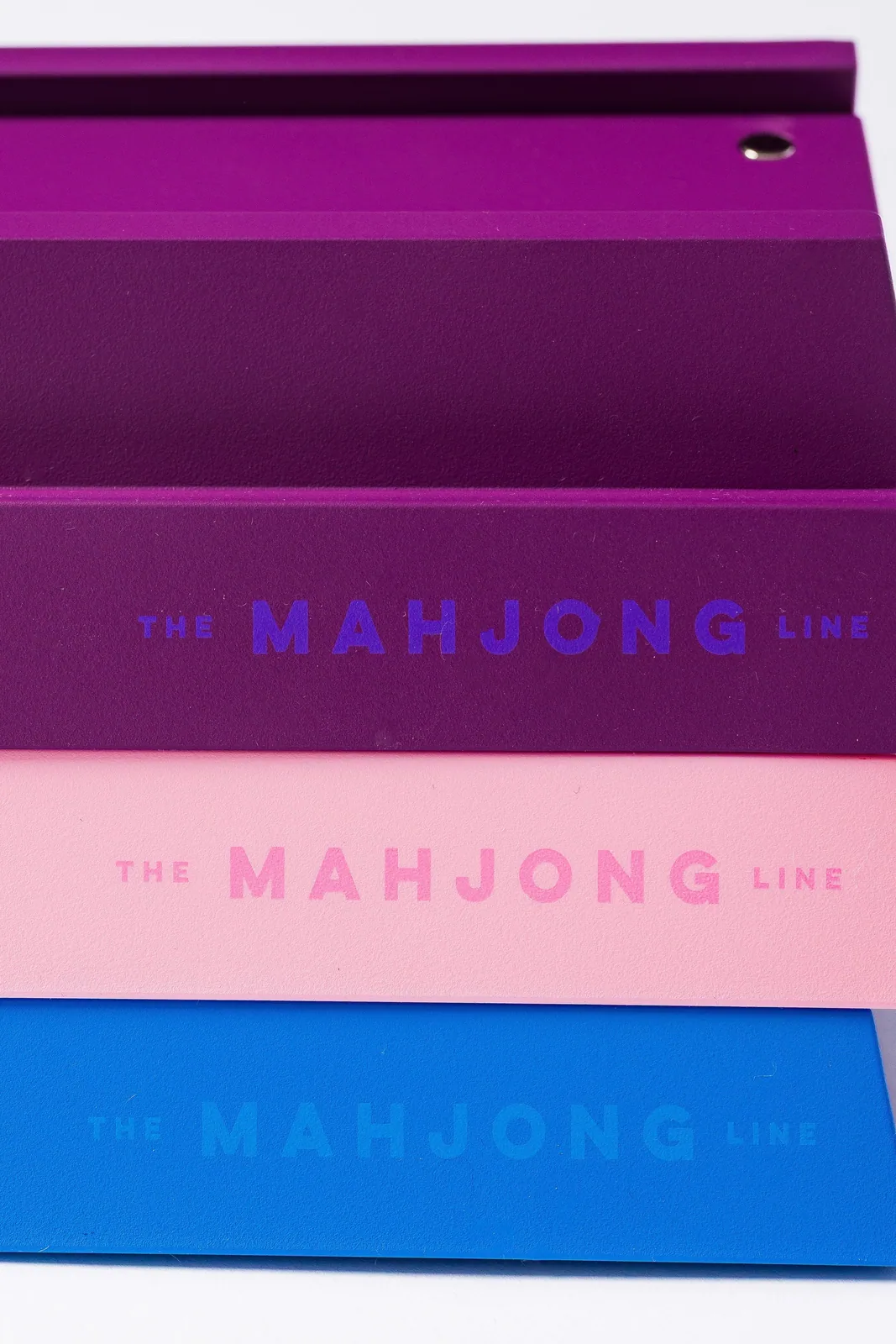 Stackable Plastic Mahjong Rack and Pusher: Set of 4 with drawstring bag